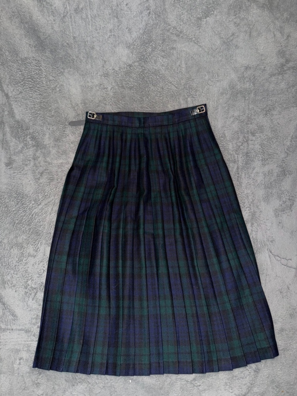 Vintage Highland Home Made In Scotland Wool Pleated Skirt Kilt. Size 16